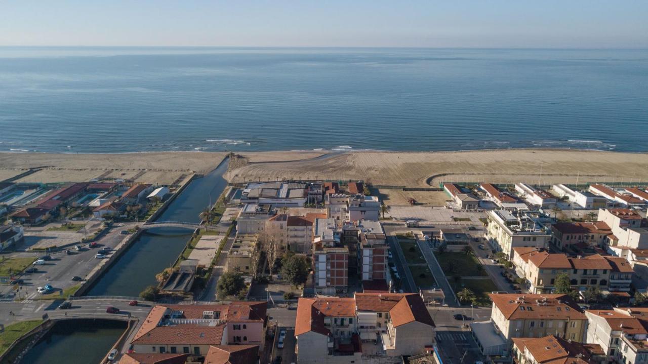 "Libeccio Apartment" Con Garage Privato Lido di Camaiore Exterior foto